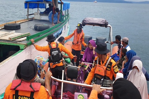 KM Wia-Wia Patah Kemudi,...