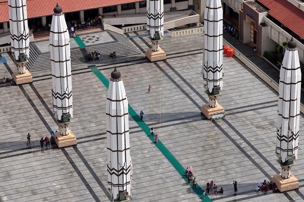 Masjid Agung Jawa Tengah...