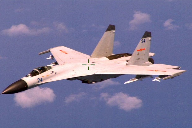 Pertama Kali, Jet-jet...