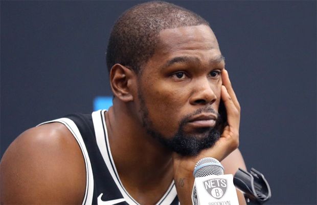 Kevin Durant dan Tiga...