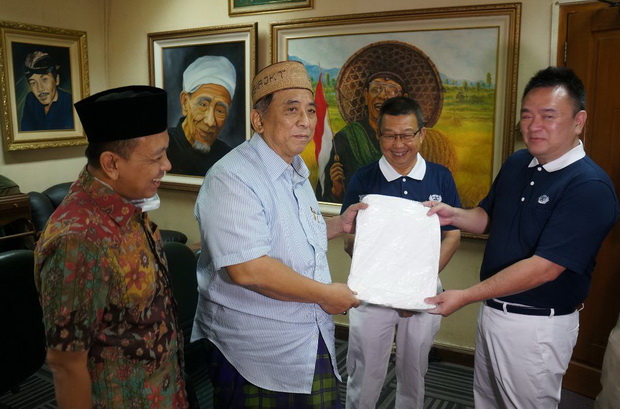 Perangi COVID-19, Anggota...