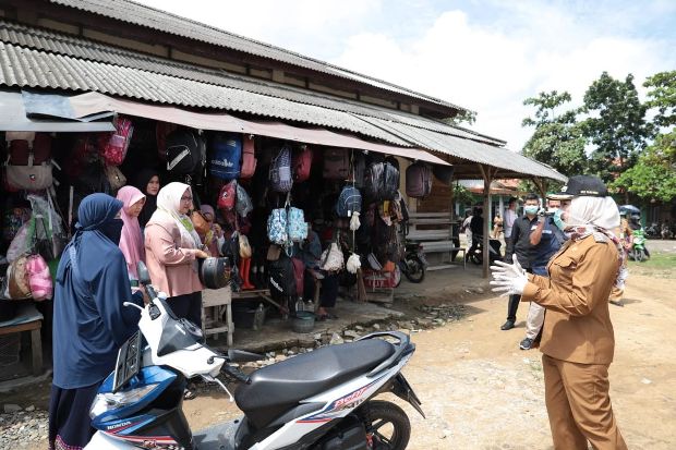 Bupati Tulang Bawang...