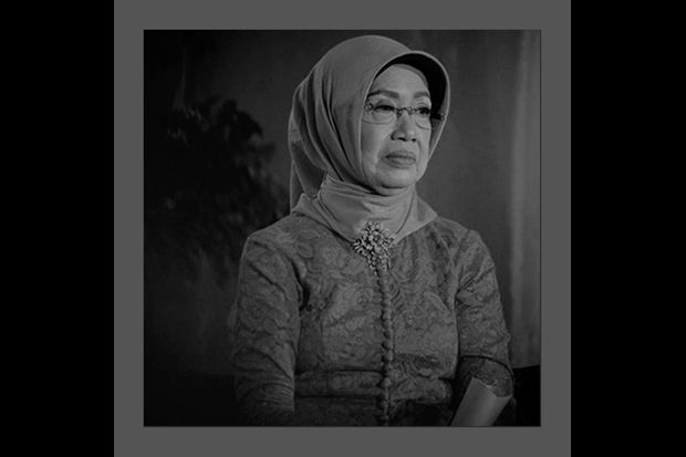 Pemakaman Ibunda Jokowi...