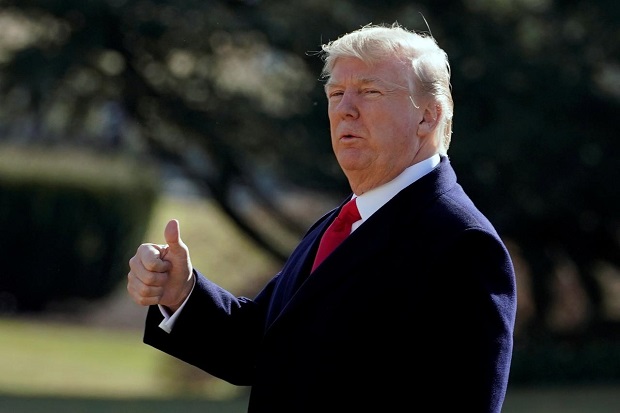 Trump Ingin Cabut Status...