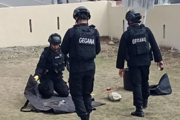 Sempat Diduga Bom, Gegana...