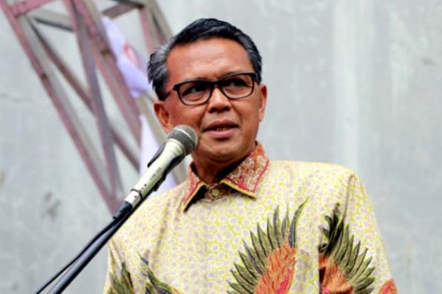 Hasil Tes Keluar, Gubernur...