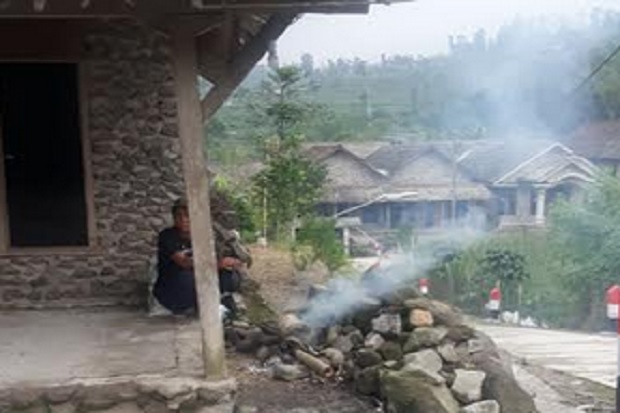 Gunung Merapi Erupsi,...