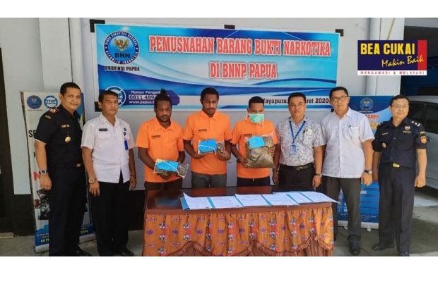 Bea Cukai dan BNNP Papua...