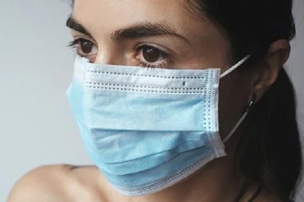 Tips Tampil Cantik Saat...