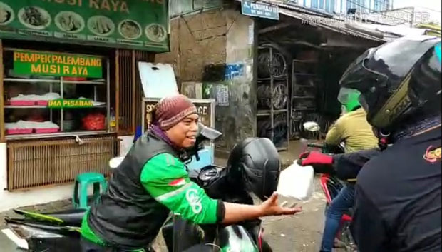Aktivis Media Ajak Masyarakat...