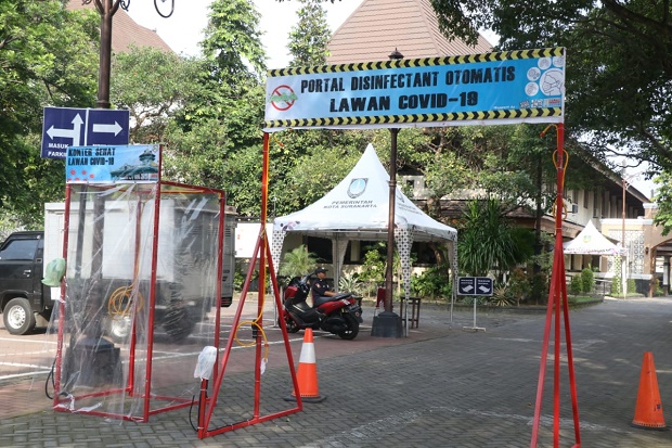 Balaikota Solo Dipasangi...