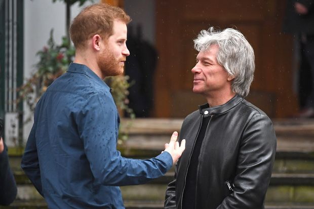 Pangeran Harry Libatkan...