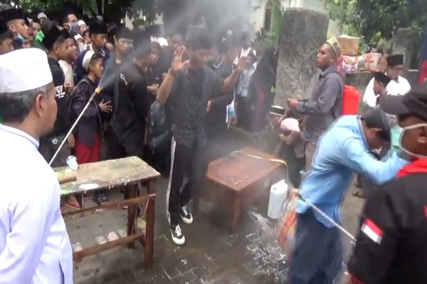 Ribuan Santri di Jombang...