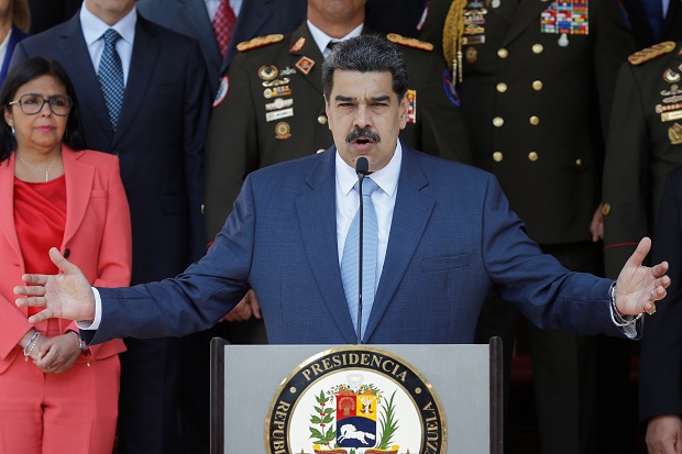 Maduro: Jika AS Berani...