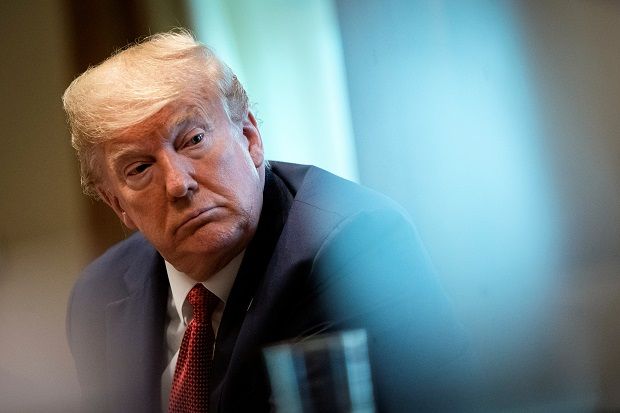 Trump Tuding Sejumlah...