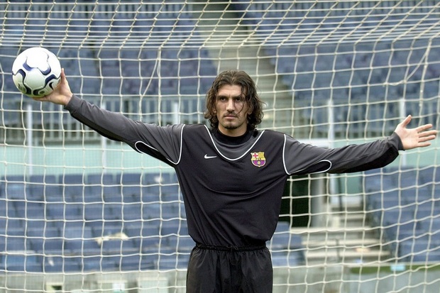 Mantan Kiper Barcelona...