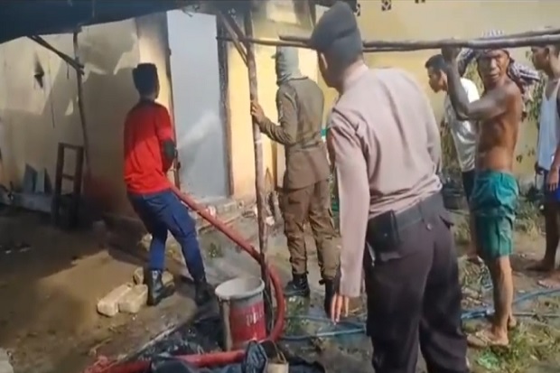 Nahas, Terjebak Kebakaran...