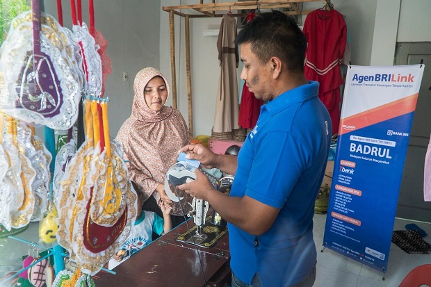 BRI Mudahkan Pengambilan...