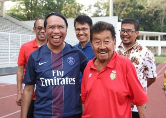 Menpora: Jasa Bob Hasan...