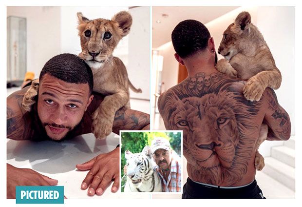 Memphis Depay Pamer...