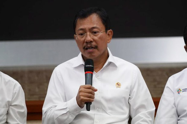 Menkes Terawan Keluhkan...