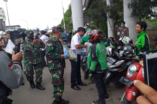 Datangi Pangkalan Ojol,...