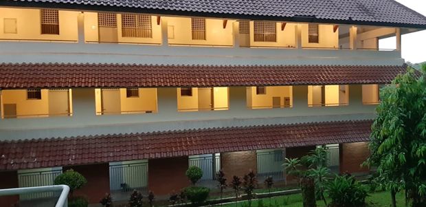 Universitas Indonesia...