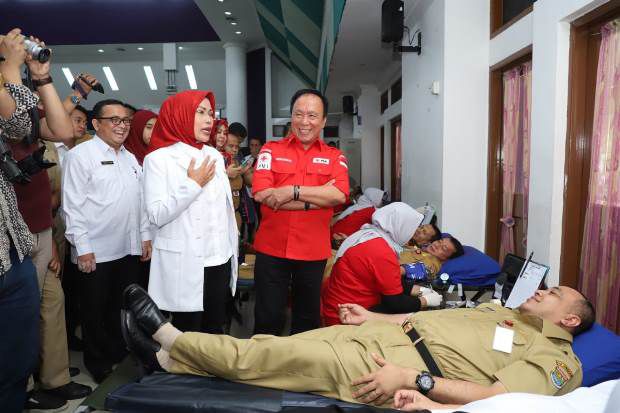 Stok Darah Menipis,...