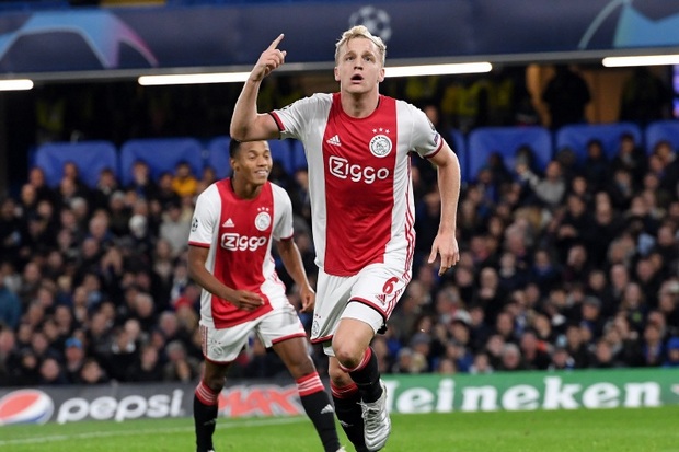 Van de Beek: Belum Ada...