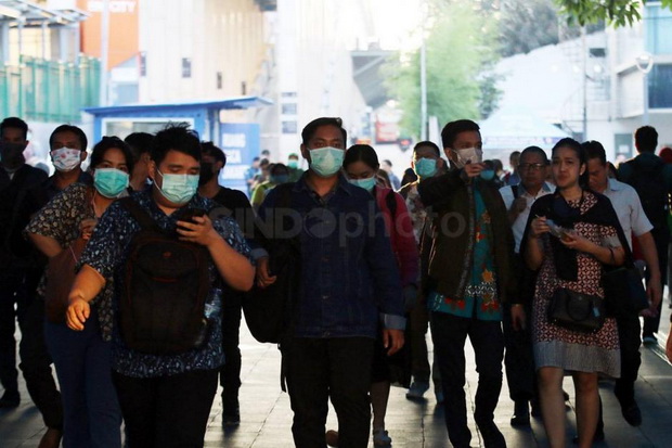 Wajib Pakai Masker saat...