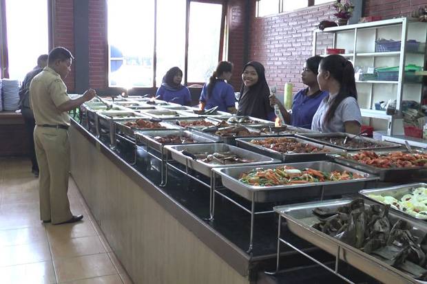 Restoran dan Rumah Makan...