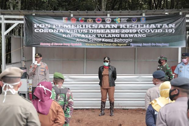 Bupati Tinjau Posko...