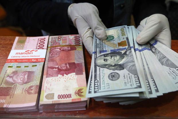 Rupiah Diprediksi Menguat...
