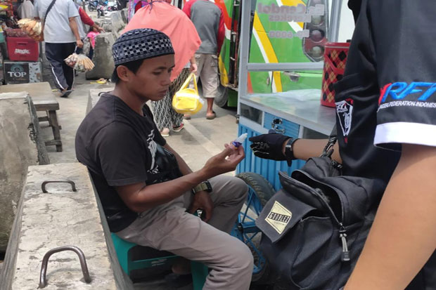 Solidaritas Tinggi Komunitas...