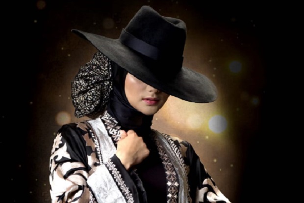 Tips Tampil Cantik Berhijab...