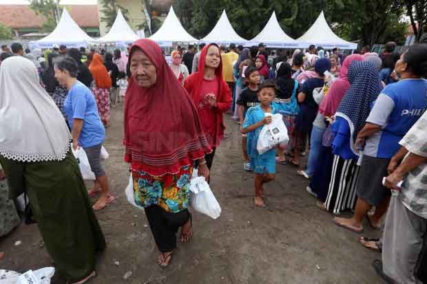 Hujan Bansos di Jabodetabek,...