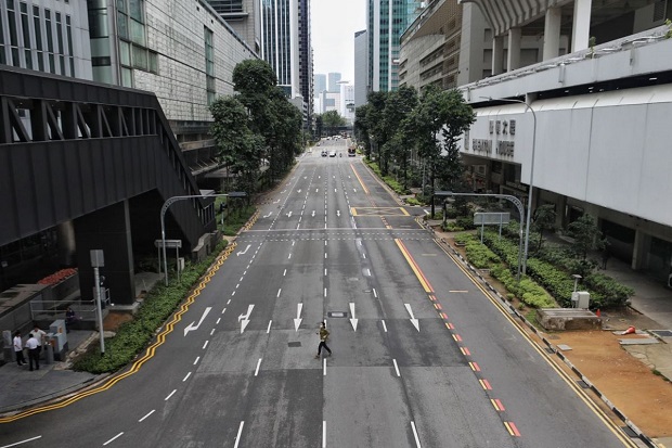 Singapura Lockdown COVID-19:...