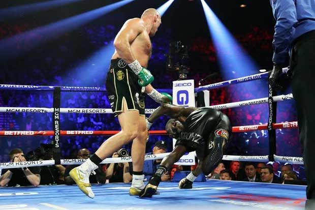 Tyson Fury Ejek Deontay...
