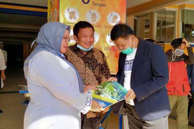 Cegah Penyebaran Covid-19,...