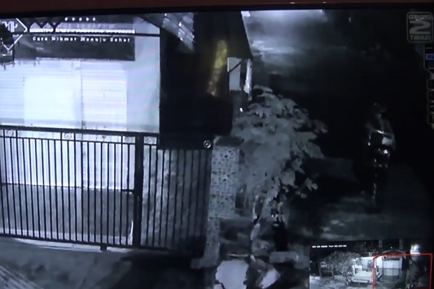 Terekam CCTV, Pengendara...