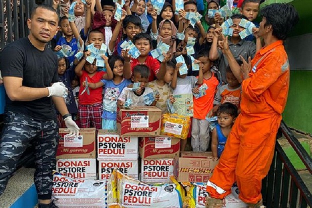 Galang Dana Corona,...
