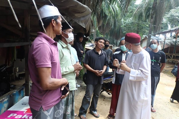 Di Tengah Wabah Corona,...