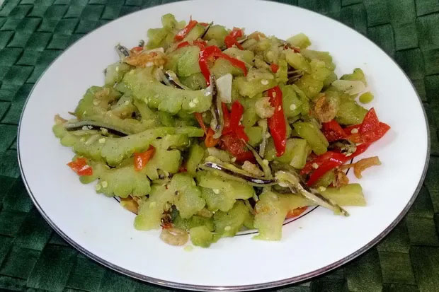 Cara Membuat Tumis Pare...