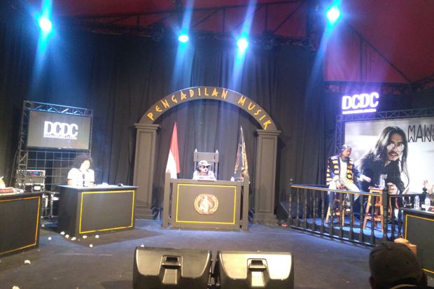 Sidang Pengadilan Musik...