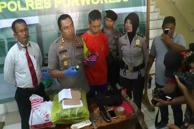Pembunuh Istri dan Ibu...