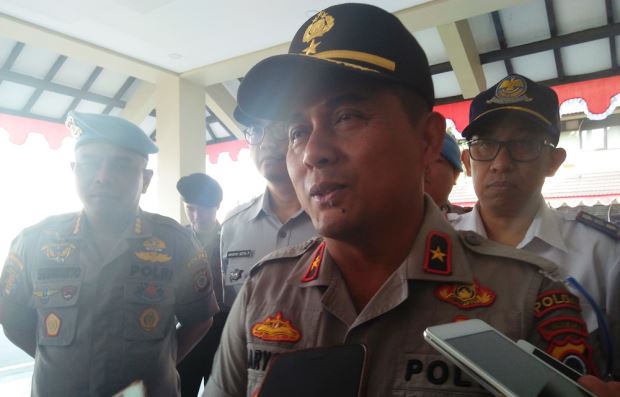 Pelanggaran Lalu Lintas...