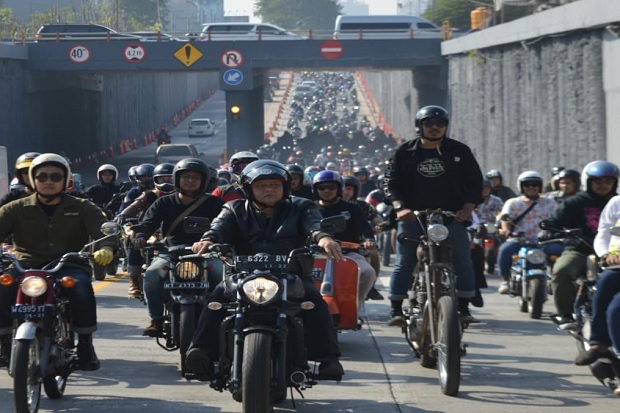 Salurkan Hobi Motor,...