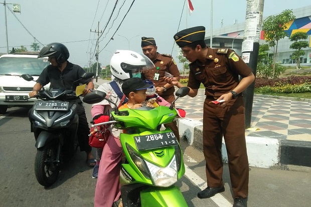 Kejari Gresik Janji...