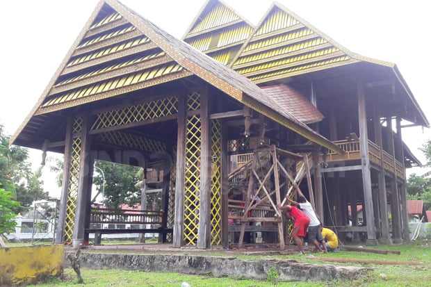 12 Anak Suku Kedatuan...