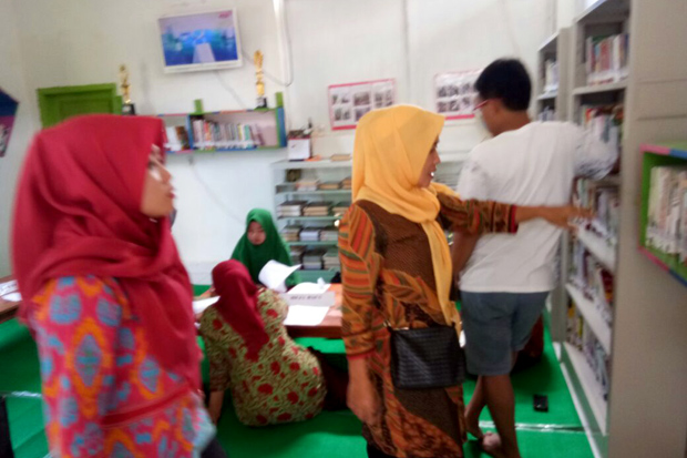 Perpustakaan Desa Kolai...